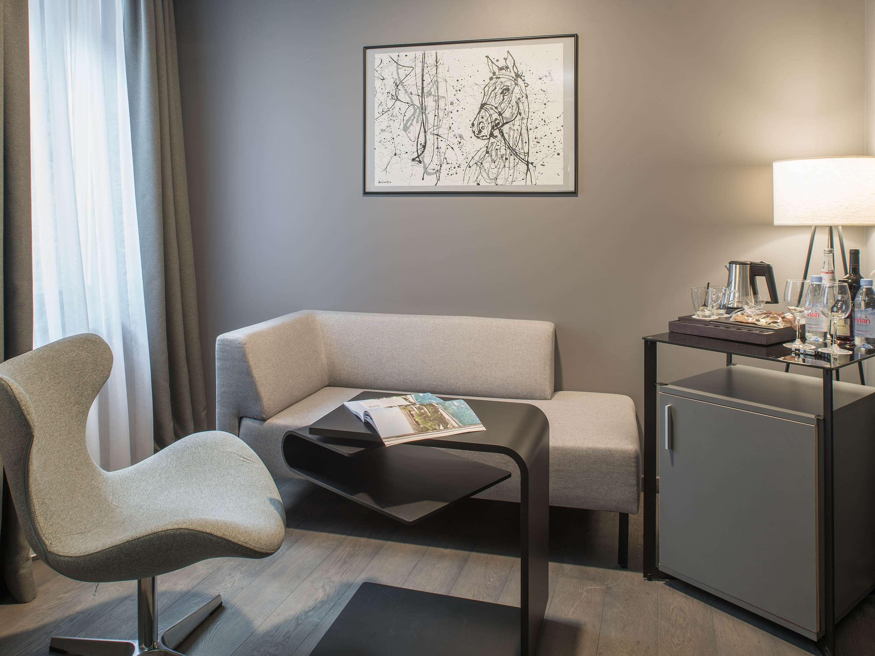 Pullman Riga Old Town Ξενοδοχείο Εξωτερικό φωτογραφία A suite at the Mandarin Oriental, Munich
