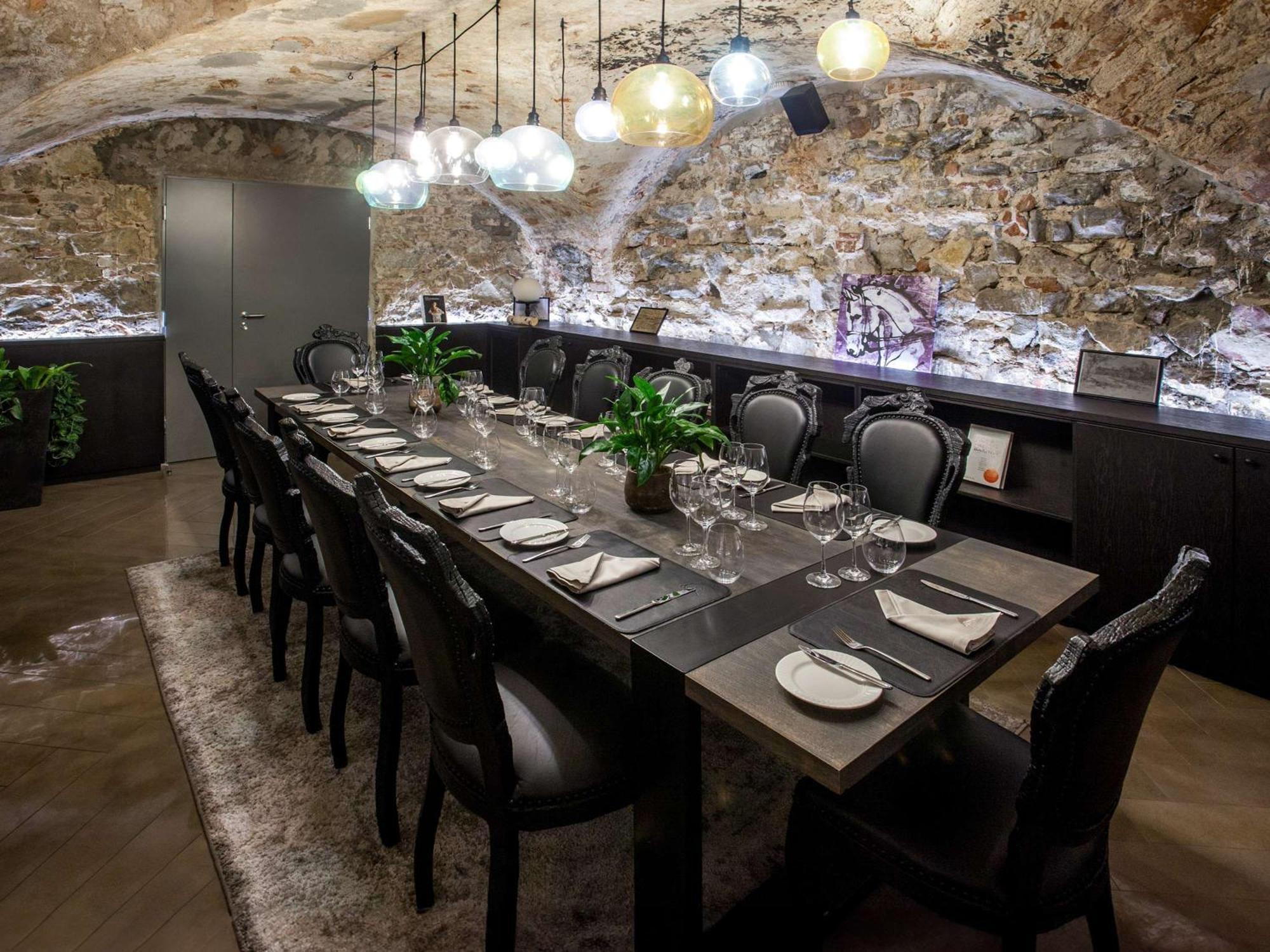 Pullman Riga Old Town Ξενοδοχείο Εξωτερικό φωτογραφία The interior of the restaurant