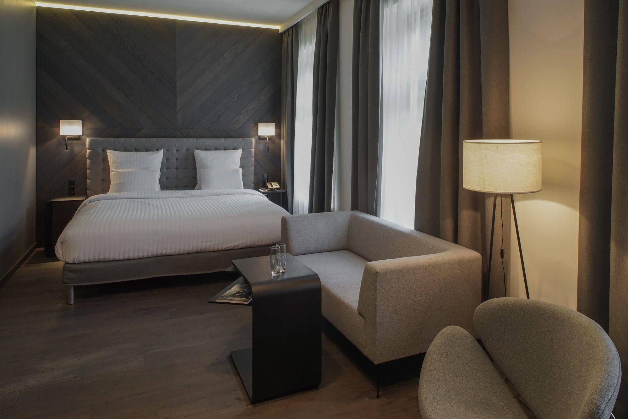 Pullman Riga Old Town Ξενοδοχείο Εξωτερικό φωτογραφία A room at the hotel